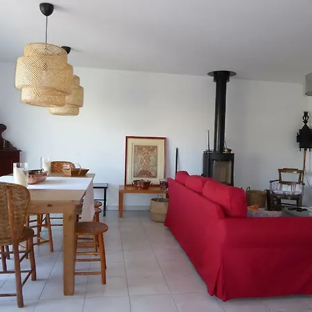 House For 6 Persons In *